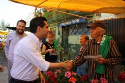 Arturo Sandoval Canals visitó el tianguis denominado “El Poblado”