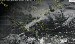 El Frente frío No. 12 se aproxima y provocará descenso de temperatura.